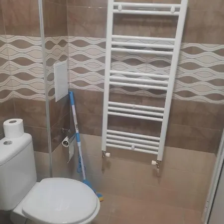 아파트 адиз 2 산단스키